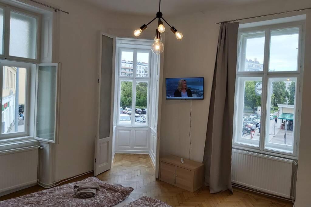 Lovely New 2 Bedroom Near Hannovamarkt Viyana Dış mekan fotoğraf